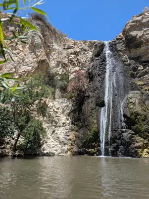 🌊 יין-יאנג ברמת הגולן 🥂 מהמפל השחור למפל הלבן ☯